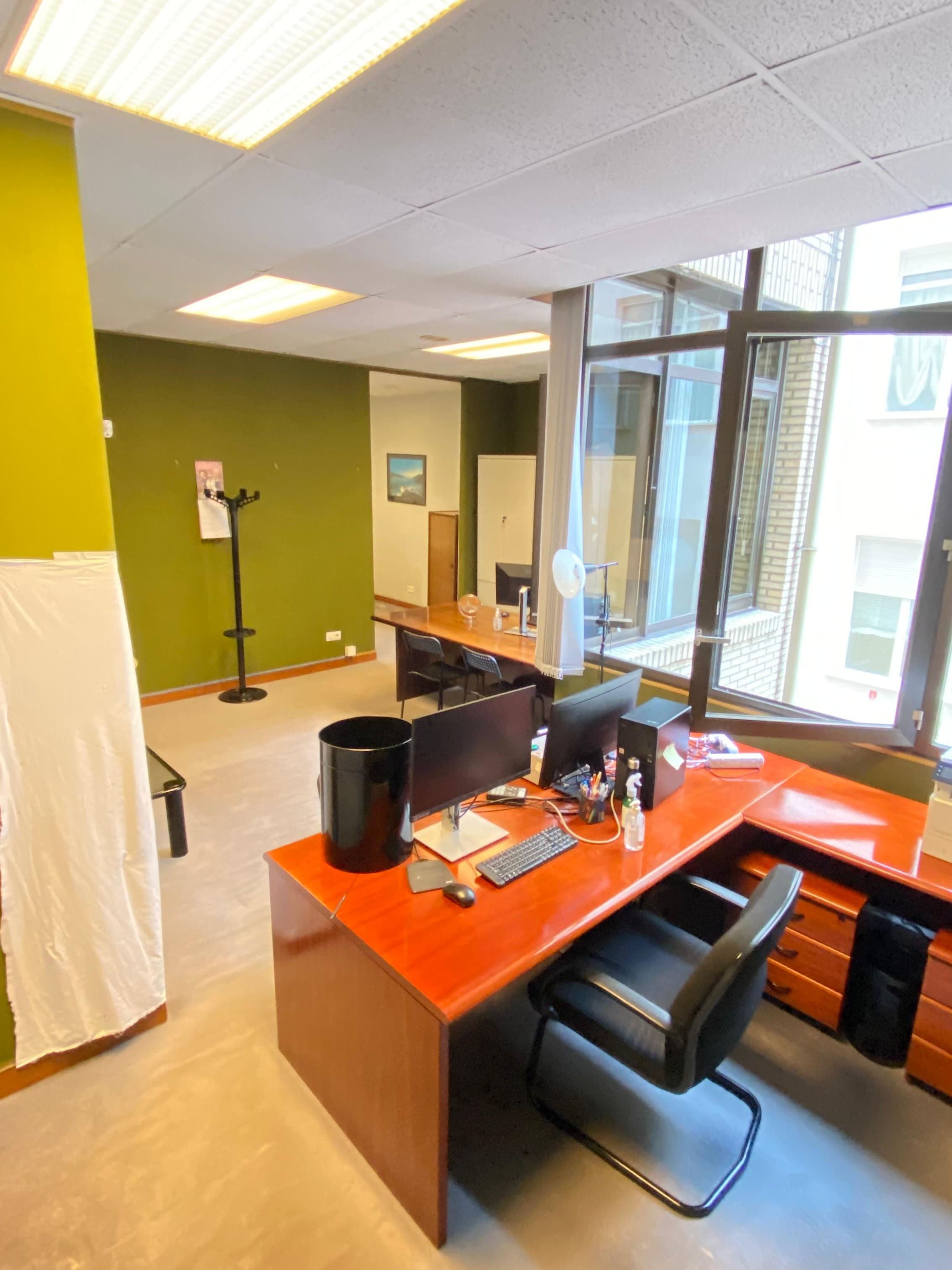 Empresa de limpieza de oficinas en Bizkaia